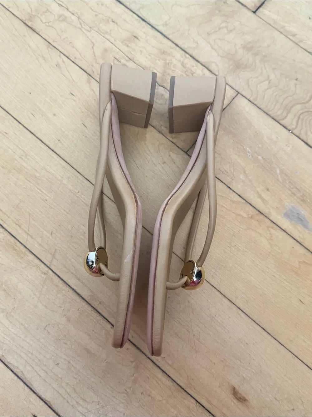 Loeffler Randall flip flop sandal with metal hardware nude leather size7